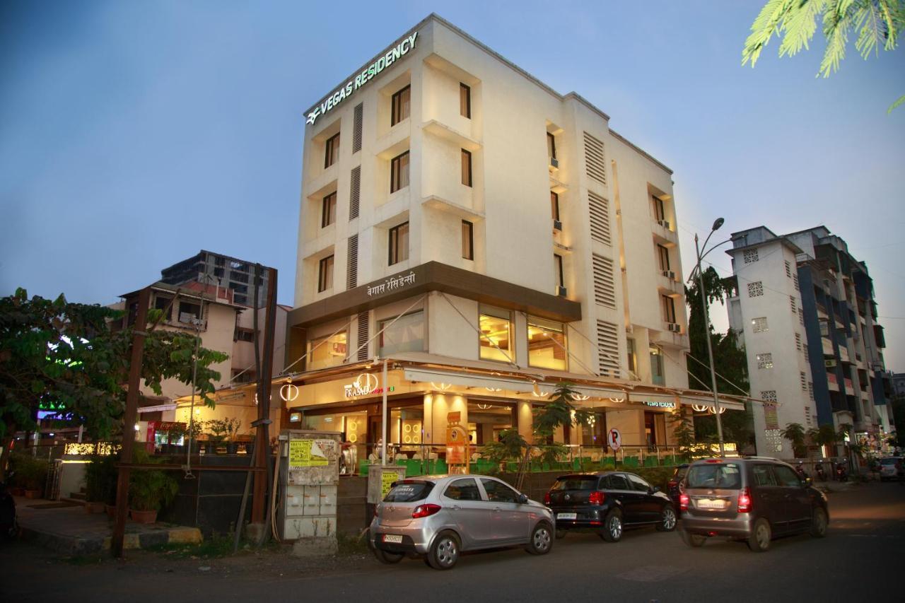 Hotel Vegas Residency Kalyān Esterno foto